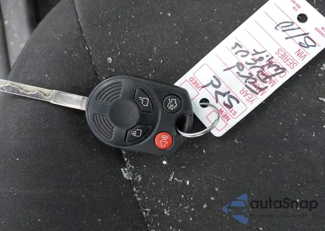 2015 Ford Focus Se z USA, uszkodzony, nr VIN 1FADP3K2XFL301160